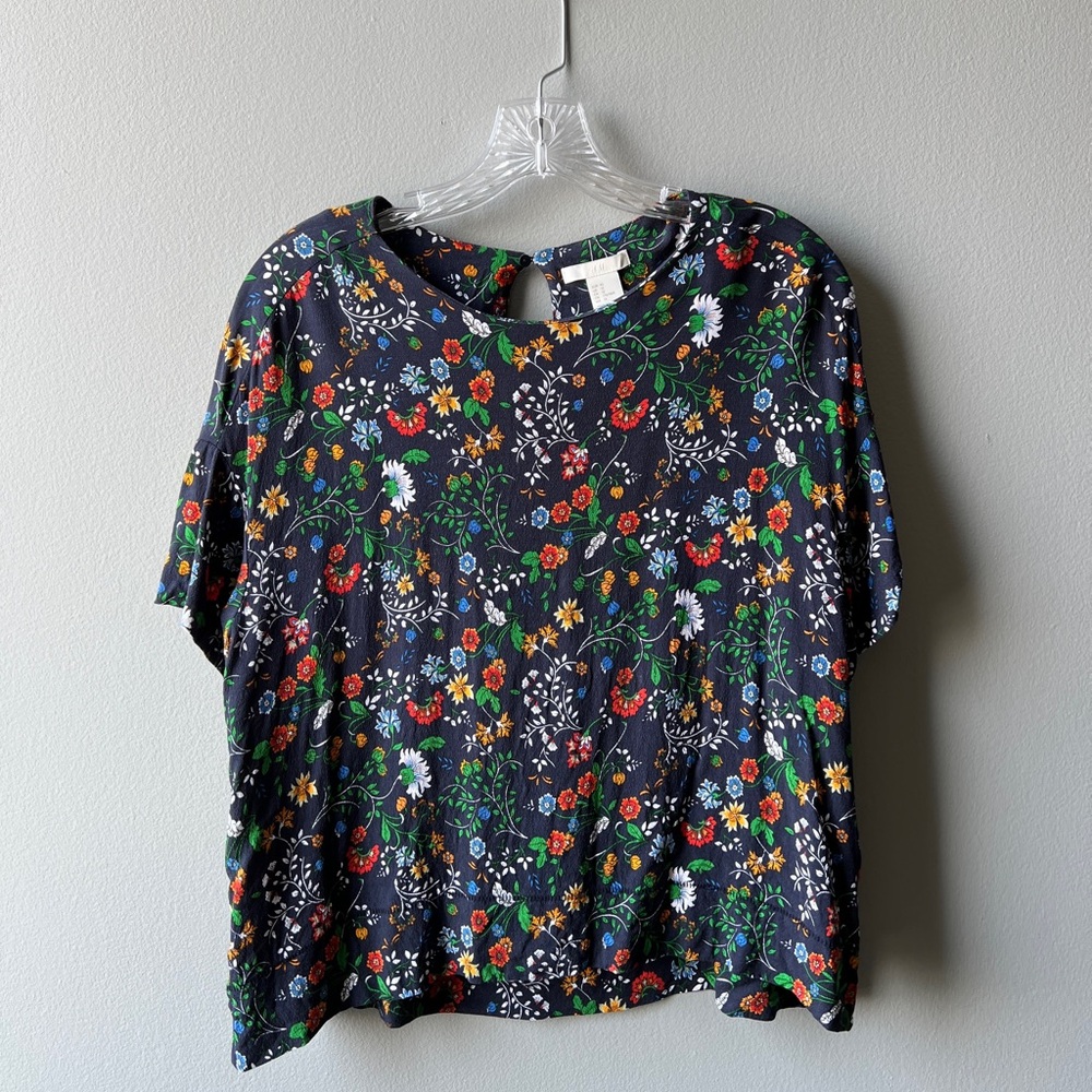 H&M Navy Floral Multicolor Short Sleeve Top